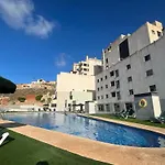 Msc Golf & דירה